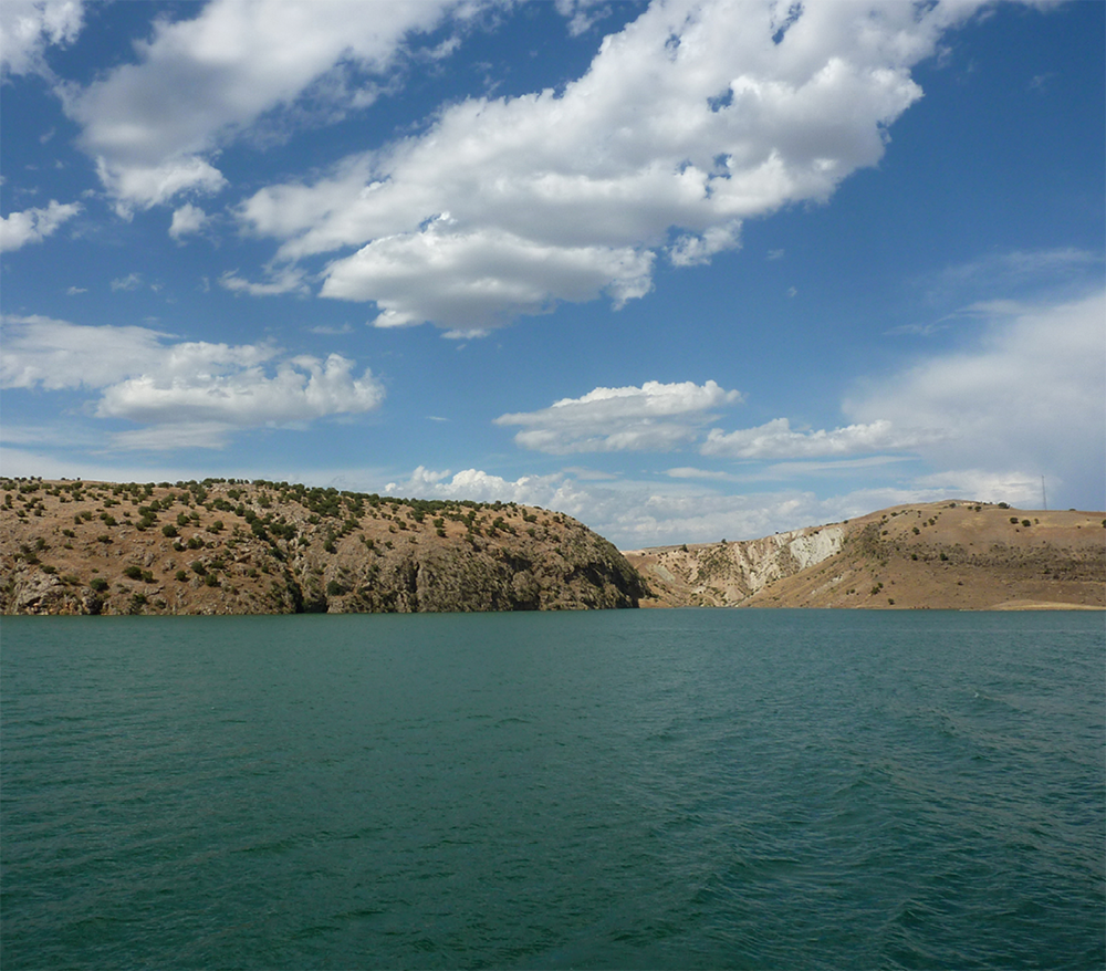 The Euphrates River. The difficult journey from exile back to Judah was approximately a thousand miles and likely proceeded along the trade route that ran parallel to the Euphrates River from Mesopotamia to Aleppo. Sheshbazzar led the first groups between 538 and 522 BC and Ezra the second group, 458 BC.