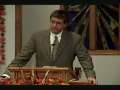 Paul Washer "The Cross of modern preachers put in the back" 