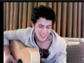 "Turn Right" - Nick Jonas (Live Chat in London 6.17.10) 