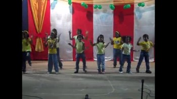Children Dance 