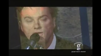 Michael W. Smith - There She Stands (Live) 