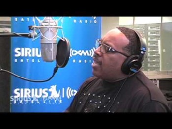Marvin Sapp Performs "The Best In Me" on SIRIUS XM 