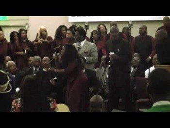 Bishop Noel Jones & The City Of Refuge Choir 2009 
