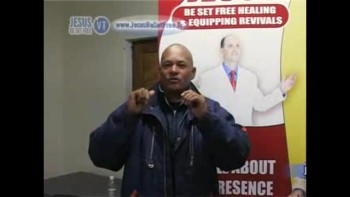 28_Testimonies (Healed in spinal cord & healed of arm pain) with Dr Robbie Cairncross 