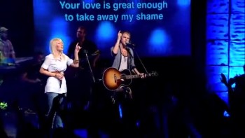 Awesome Worship - Mercy Reigns 