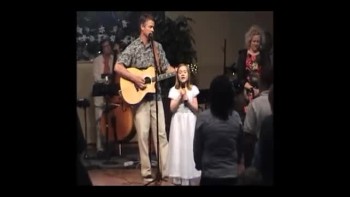 7 year old Brooke Rose Sings Amazing Grace 