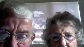 ADORABLE Senior Couple Tries to Figure Out a Webcam 