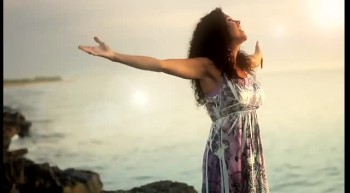 Hallelujah by Melanie Carroll (Official Music Video)  