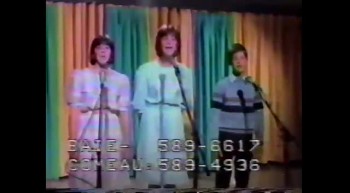 Toute la Bible en Parle-B85-01-1985-10-04<br />Avec Fernand Saint-Louis<br />Artiste: La famille Arbour<br />Chanson: Seigneur, fait de nous des bâtisseurs d'amour<br />4 octobre 1985<br />Site Web: https://www.lfv.qc.ca/<br />