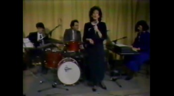 Toute la Bible en Parle-B86-11-1986-12-05<br />Avec Fernand Saint-Louis<br />Artiste: Lyne Deslandes<br />Chanson: Jésus rempli mon coeur<br />5 décembre 1986<br />Site Web: https://www.lfv.qc.ca/ <br />