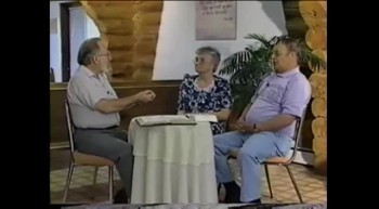 Toute la Bible en Parle-B93-03-1993-09-24<br />Avec Fernand Saint-Louis <br />Invités: Alyre & Marie-Jeanne Charbonneau <br />24 septembre 1993<br />Site Web: http://www.lfv.qc.ca/<br />