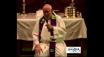 Pastor E Dean tells the Maundy/Holy Thursday story with the Passover and the Lord's Supper.