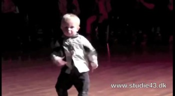 Adorable 2 year-old dancing the jive 