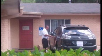 security guard moves abortionist vehicle 