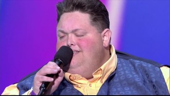 Disabled Minister Gives Performance of His Life On X Factor - Grab The Tissues!! 