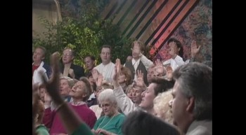 Danny Gaither - Something Beautiful / Let's Just Praise the Lord (Medley) [Live] 