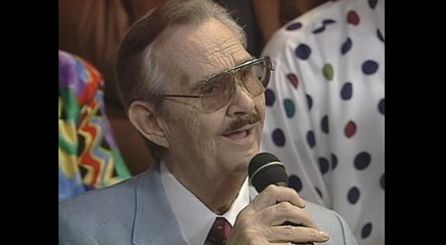 Rosie Rozell - Room At the Cross for You [Live]