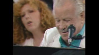 Bill & Gloria Gaither - Goodby World, Goodby
Live performance!!!
Buy it now: https://www.amazon.com/Goodbye-World/dp/B000THDMGS/ref=sr_1_2?ie=UTF8&qid=1355240899&s=dmusic&sr=1-2