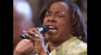 Beverly Crawford - Can't Nobody Do Me Like Jesus [Live] 