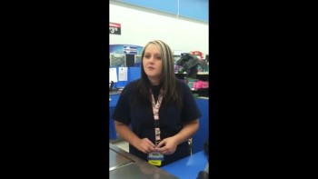 Walmart Employee Stuns Shoppers With Incredible Voice