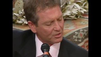 Larry Gatlin - The Old Song
Live performance!!!
Buy it now:  https://www.amazon.com/The-Old-Song/dp/B000TEJV6Q/ref=sr_1_1?ie=UTF8&qid=1360869441&s=dmusic&sr=1-1
(P) (C) 2012 Spring House Music Group. All rights reserved. Unauthorized reproduction is a violation of applicable laws. Manufactured by EMI Christian Music Group