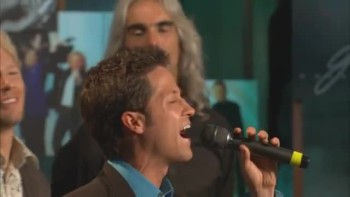Bill & Gloria Gaither - There Is a River [Live] 
