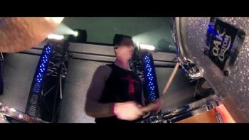 Music video for "Its All Because" taken from live footage of BRIDGECITY. <br /><br />Album now available on Itunes: https://tinyurl.com/a7athse<br /><br />For more info visit www.bridgecity.tv