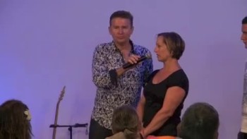 Deafness miracle healing as ears heat up - John Mellor Healing Ministry.<br />www.johnmellor.org