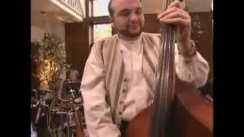 The Isaacs - Wayfaring Stranger [Live]<br />(P) (C) 2012 Spring House Music Group. All rights reserved. Unauthorized reproduction is a violation of applicable laws. Manufactured by EMI Christian Music Group<br />