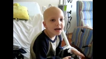 Sweet Child Sings Praises to Jesus During Chemo Treatment 