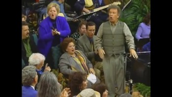 Woody Wriht, Bob Cain, Stephen Hill and Guy Penrod - One More River
Live performance!!!
Buy it now:  https://www.amazon.com/One-More-River/dp/B000TEDN5Q/ref=sr_1_fkmr0_1?s=dmusic&ie=UTF8&qid=1362428998&sr=1-1-fkmr0&keywords=Woody+Wriht%2C+Bob+Cain%2C+Stephen+Hill+and+Guy+Penrod+-+One+More+River
(P) (C) 2012 Spring House Music Group. All rights reserved. Unauthorized reproduction is a violation of applicable laws. Manufactured by EMI Christian Music Group
