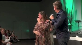 Painful broken neck injury miracle healing - John Mellor Healing Ministry.