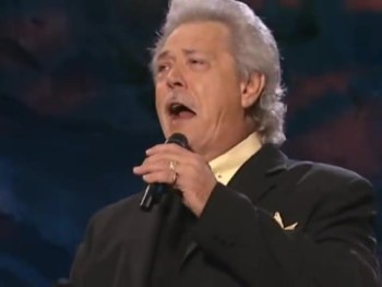 The Anchor Holds Song - Donnie Sumner, Bill and Gloria Gaither 