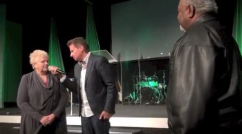 Blurred vision from cataracts and diabetes pain miracle healing - John Mellor.<br />www.johnmellor.org