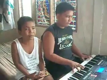 Blind Brother's Perform 'The Greatest Love of All' 