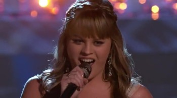 The Voice Contestant Bravely Sings How Great Thou Art on National Television - WOW! 