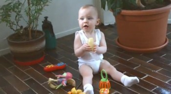 30 Seconds Into This Cute Baby Video, Something Awesome Happens. What!! 