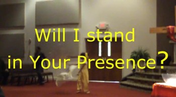 In this video Liberty and Glory sisters are worshiping the Lord...setapartinternationalministries.org 