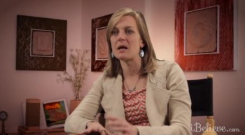 iBelieve.com: How can I do a better job honoring God with the way I handle my finances? - Nicole Unice 