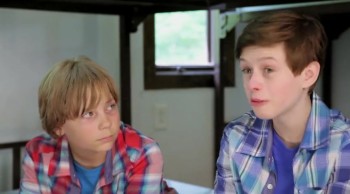 In Lesson 1 Opening, Jeff is afraid that he won’t impress Will, his new camp counselor. However, at Camp Discovery, campers will meet another young man named David who didn’t impress anyone when he showed up at Israel’s army camp. But David wasn’t afraid, because God gave him courage, just as Jesus gives us courage.