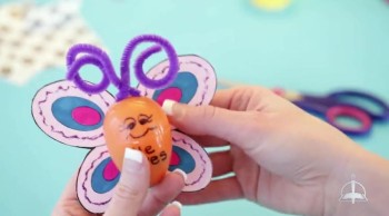 How to Make an Easter Egg Butterfly for Easter  