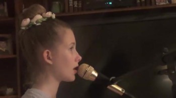11 Year Old Sings Moving Version of Kellie Pickler's 'I Wonder' 
