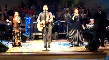 Aloma Baptist Church's praise team and choir leads in singing Fee's "Glory To God Forever" during today's early service.  Aloma continues to worship the Lord.