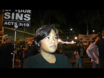 Street evangelism, Maui, Hawaii, Preaching the Gospel of everlasting life through Jesus Christ