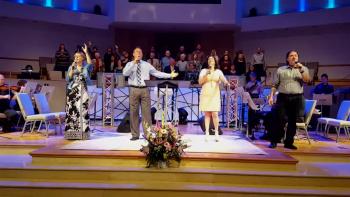 How Great Is Our God- Chris Tomlin, Aloma Church, 3/13/16 