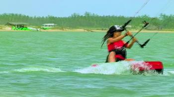 Kalpitiya Kitesurfing, Sri Lanka | Bar Reef Resort 