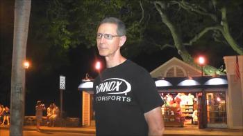 Street evangelism, Maui, Hawaii, Preaching the gospel of everlasting life through Jesus Christ