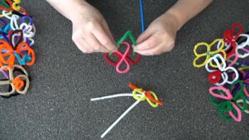 Pipe cleaner crafts