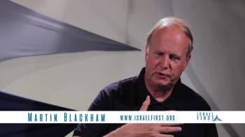 Israel First TV Programme 35 - Martin Blackham speaks with David Rubin, former Mayor of Shiloh and President of The Shiloh Israel Children's Fund. David is a commentator on Israel/American Relations & Terrorism and is a regular guest on Fox Business News. Martin talks to David about the Daily Telegraph News story regarding the construction of a new Jewish Community of Amichai near Shiloh, north of Jerusalem. For more information about David Rubin visit: https://www.davidrubinisrael.com/ For more information about The Shiloh Israel Children's Fund visit: https://www.shilohisraelchildren.org/ For more information about Israel First TV Programme visit: www.israelfirst.org. To contact the Programme email: info@israelfirst.org