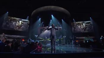 DEMAIS!!!!! SINTO MUITO FORTE A PRESENÇA DE DEUS TODAS AS VEZES QUE ASSISTO ESSE VIDEOCLIPE!!!!!